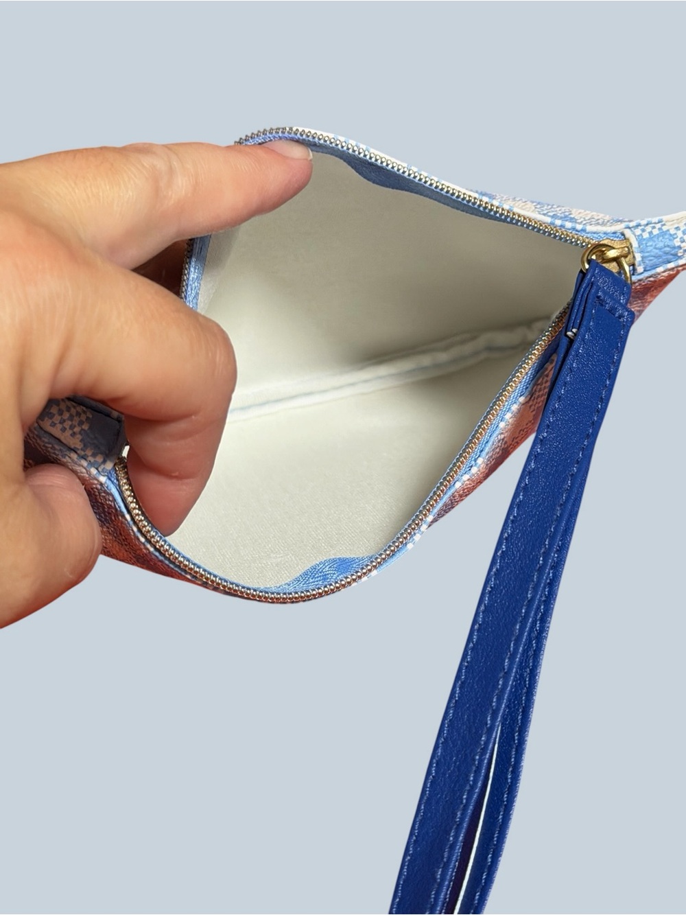 NEW Summer Blue Gingham Wristlet Clutch - or Cosmetics Bag - Picture 7 of 7